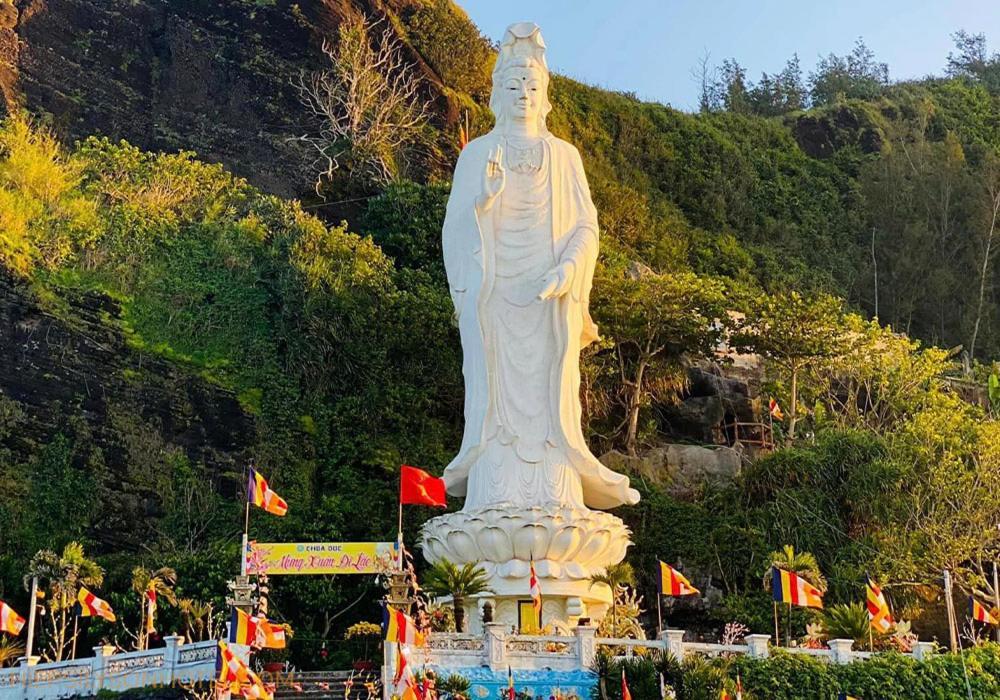 Отель Khach San Hiep Si Ly Son Экстерьер фото